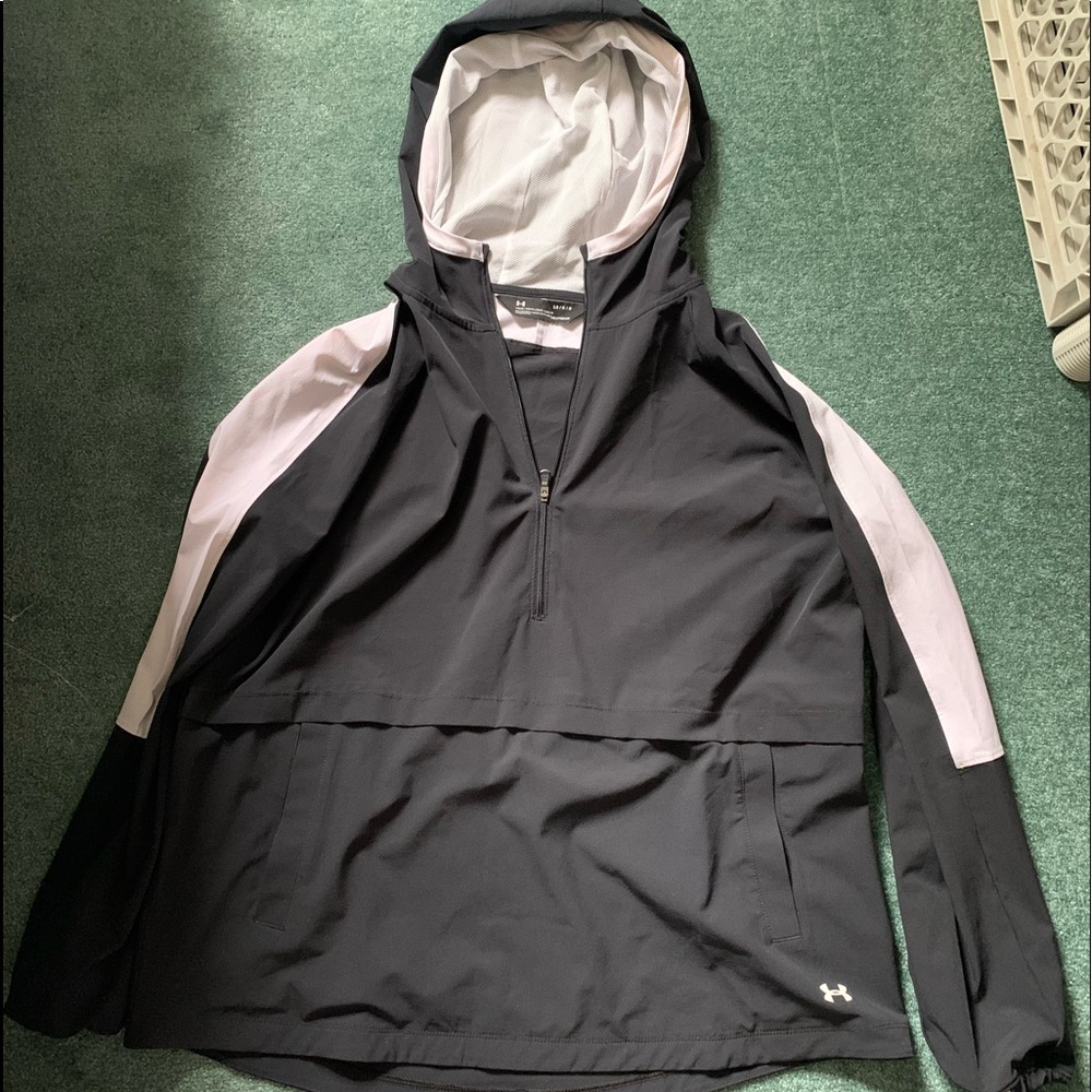 Under Armour wind breaker jacket